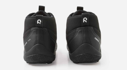 Reima Loikkii - Svart Bärfooties