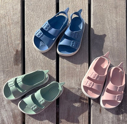 Boatilus - Sandaler Irky - Coral & White Bärfooties